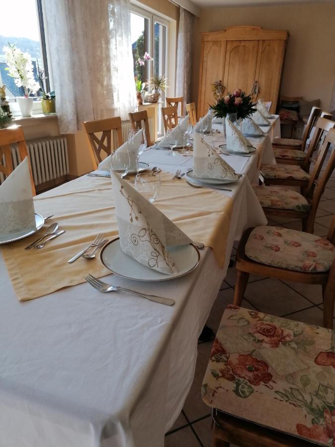 Wein Und Gastehaus Marlene Pohl Hotel Kinheim Ngoại thất bức ảnh