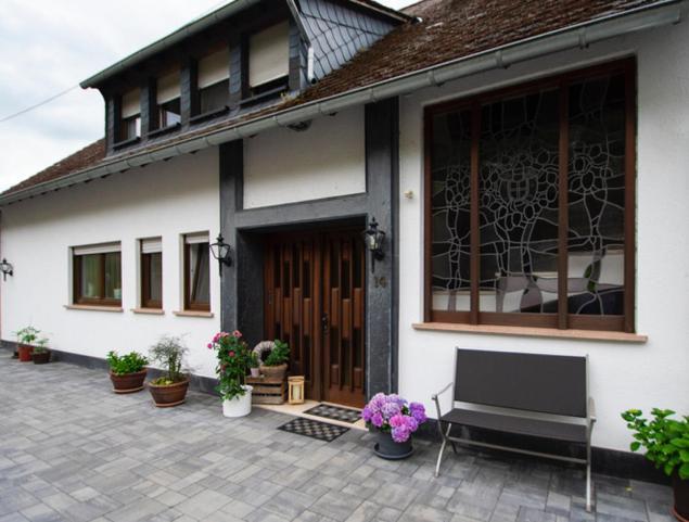Wein Und Gastehaus Marlene Pohl Hotel Kinheim Ngoại thất bức ảnh