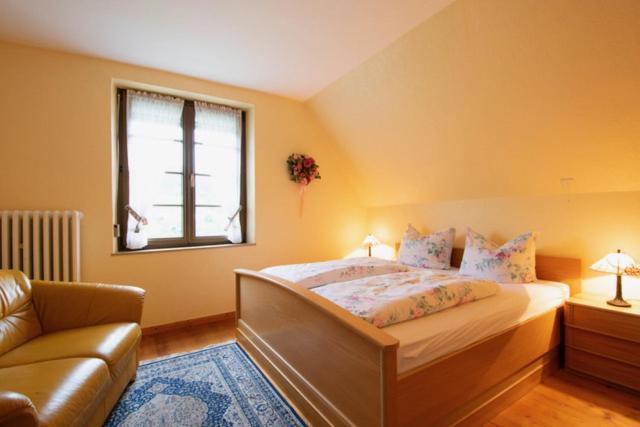 Wein Und Gastehaus Marlene Pohl Hotel Kinheim Ngoại thất bức ảnh